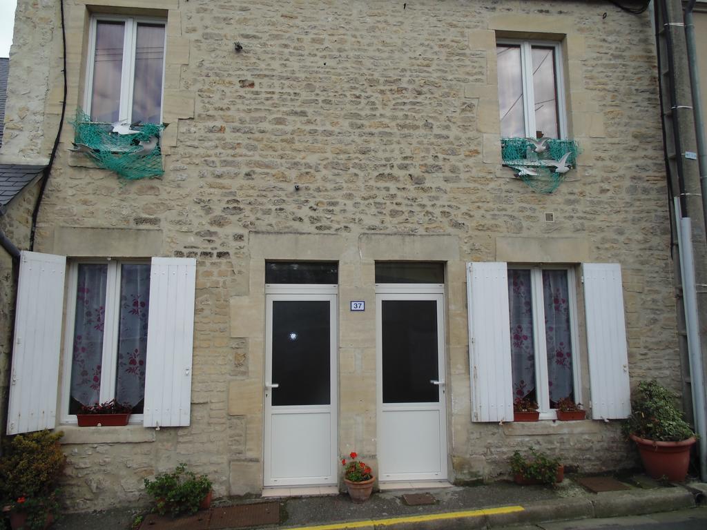 Maison En Pierre Lejlighed Port-en-Bessin-Huppain Eksteriør billede